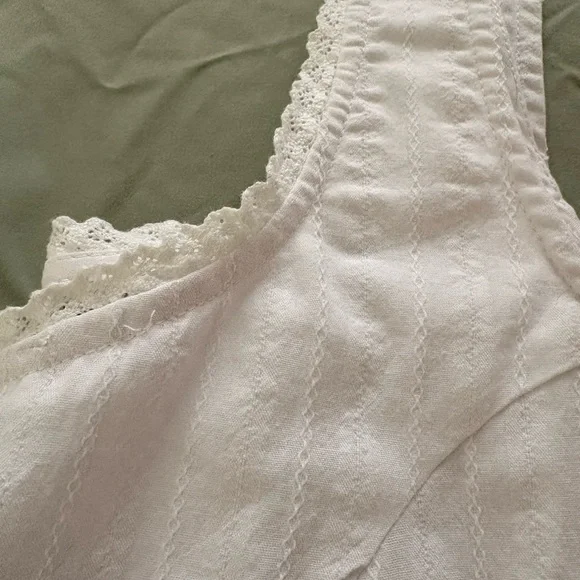 Rhythm Women’s White Lace-Trim Button Front Top - Picture 4 of 5